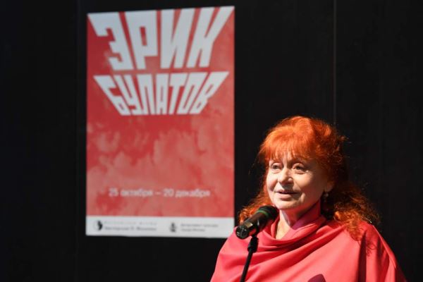 Свет под чернотой: о чем вспоминает патриарх концептуализма