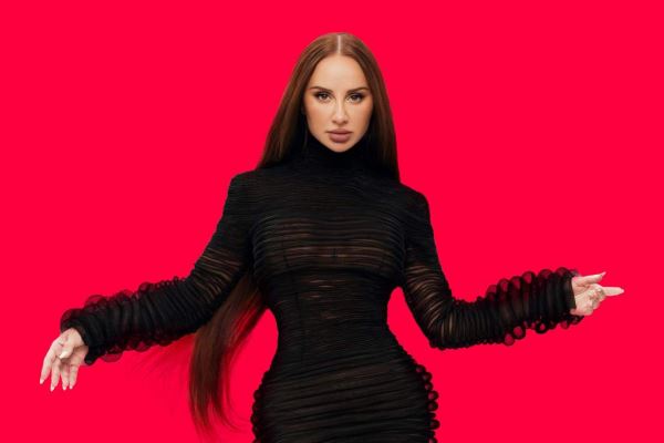 Концертная площадь: Гергиев у стен Кремля, Брехт у Михалкова