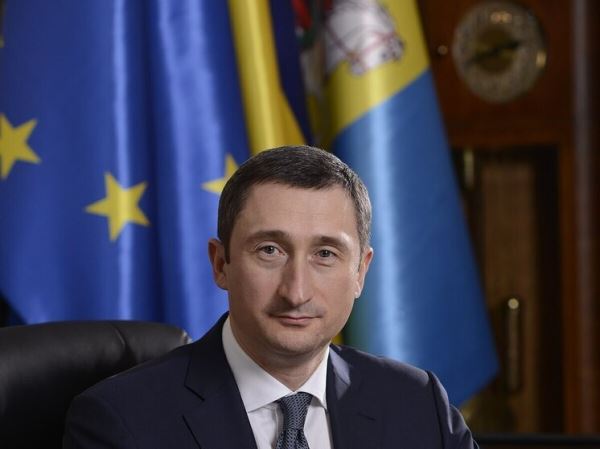 Министр Украины Чернышов остался за границей на фоне коррупционного скандала