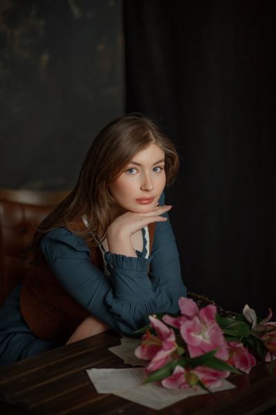 Поэзия восточной музыки и западной прозы. Слушаем дебютный сингл проекта Poesie — Phraxos